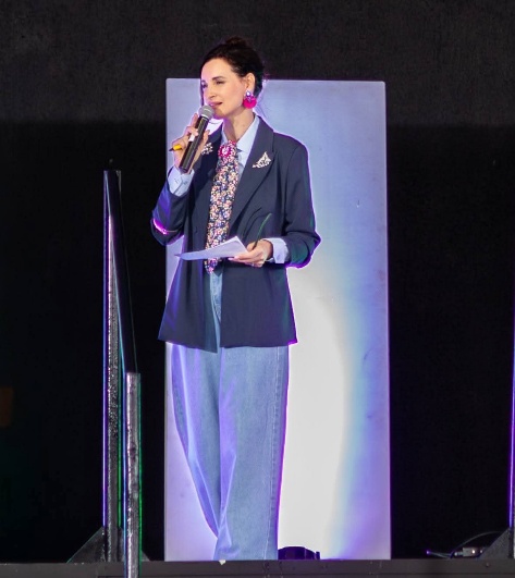 Modelling at fashion show